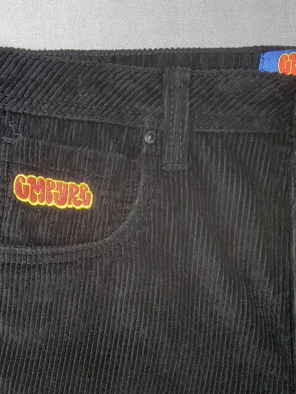 EMPYRE mens Black Corduroy Shorts  Waist Tag Size 32